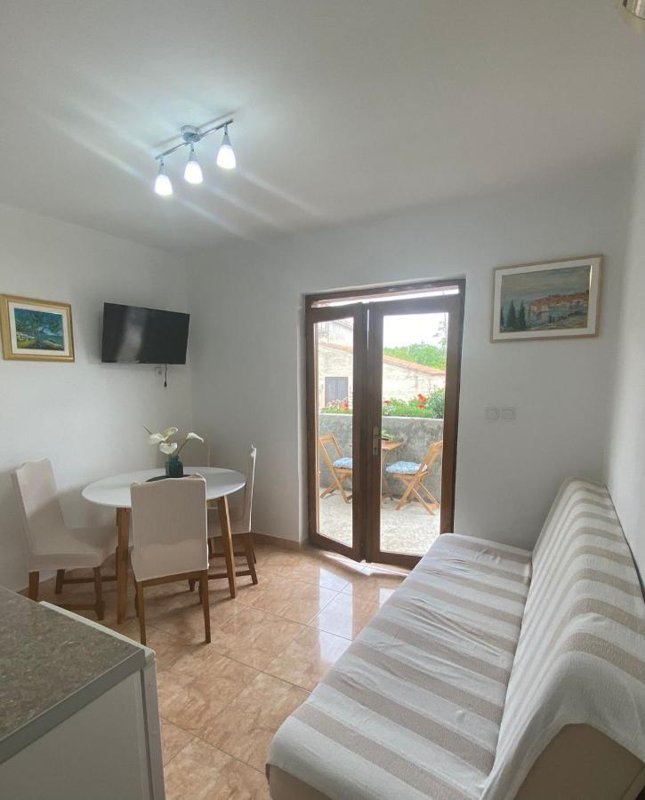 Studio Apartment Novak Čilipi Exterior foto
